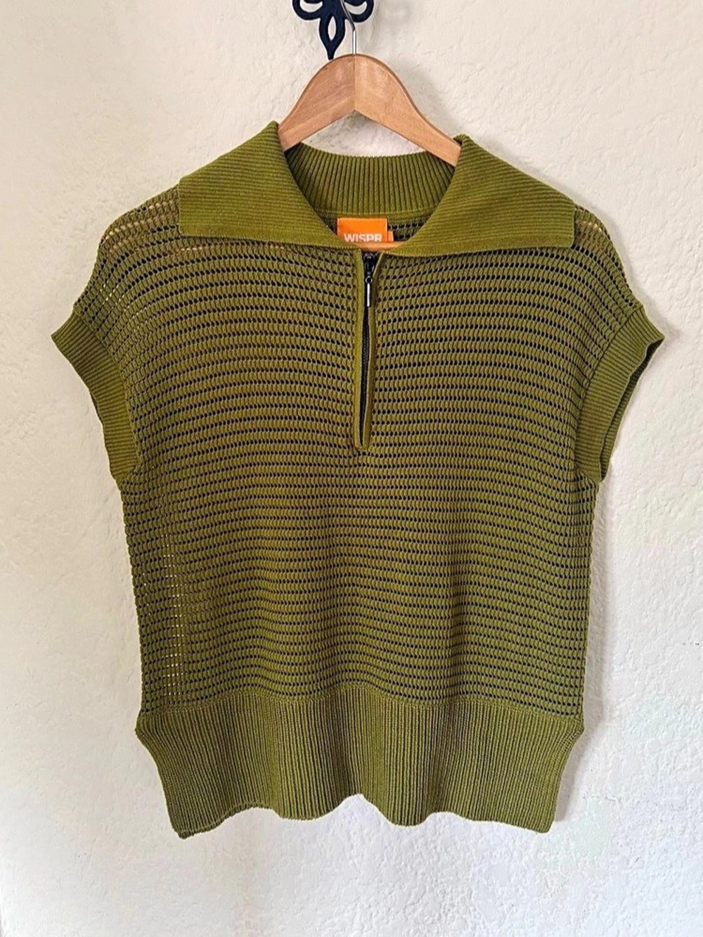 WISPR Collar Mixed Gauge Sleeveless Sweater Olive oil size M
